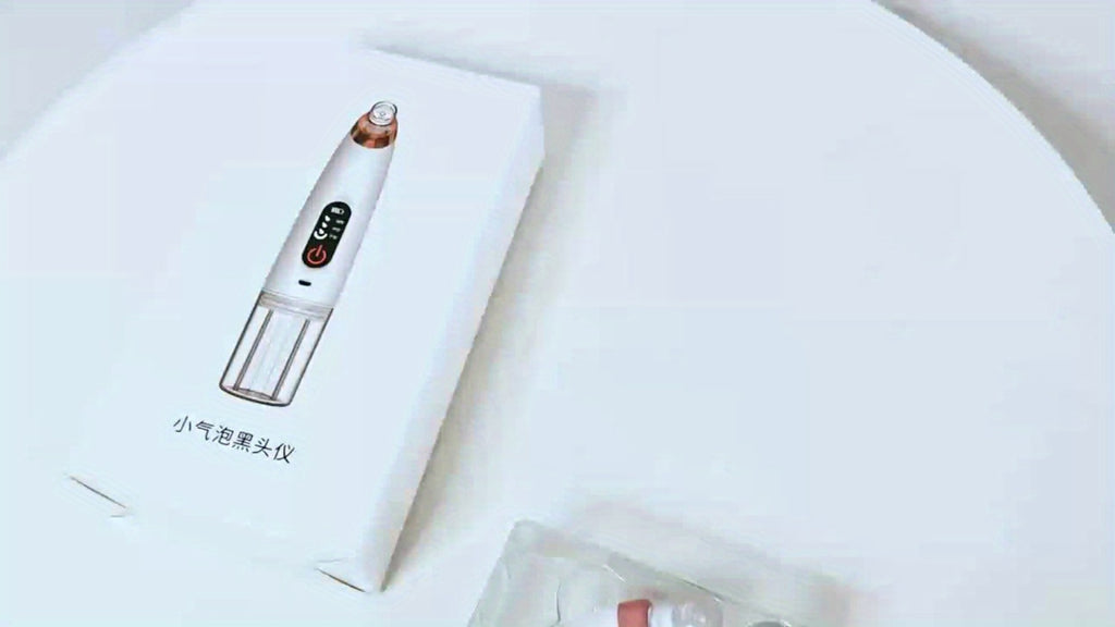 Rechargeable Blackhead Remover & Pore Cleanser Kit - USB Charging, Ergonomic Design with 3 Intensity Settings, Includes Multiple Nozzle Attachments, Ideal Skincare Gift for Enthusiasts