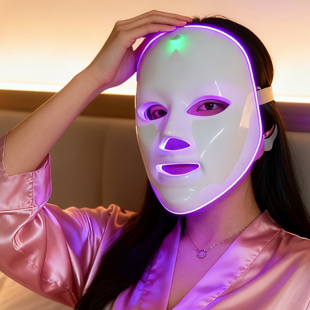 A 7-Color Facial Mask Machine, Portable Facial Care Device, Home Beauty Care Tool, USB Charging, Suitable As a Gift for Girlfriend And Valentine'S Day Gift