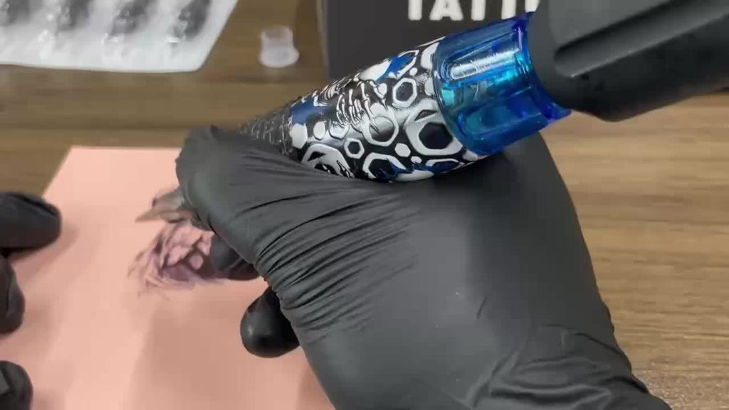 GOLDPLUME Tattoo Pen Kit, Tattoo Gun Kit Complete Set, Wireless Tattoo Machine Kit, Tattoo Gun Kit with Tattoo Power Supply And 10 Tattoo Needles And 7 Bottles of Tattoo Ink, Etc. Complete Tattoo Kit for Beginners And Tattoo Masters