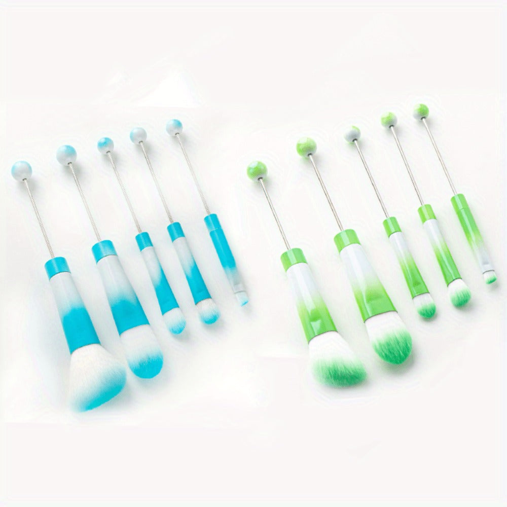 Beadable Makeup Brushes Set, Christmas Red & Green Holiday Cosmetic Brushes with Eyeshadow & Concealer Brushes, DIY Crafting Beauty Tools, Christmas, Birthday, Wedding & Best Friend Gifts