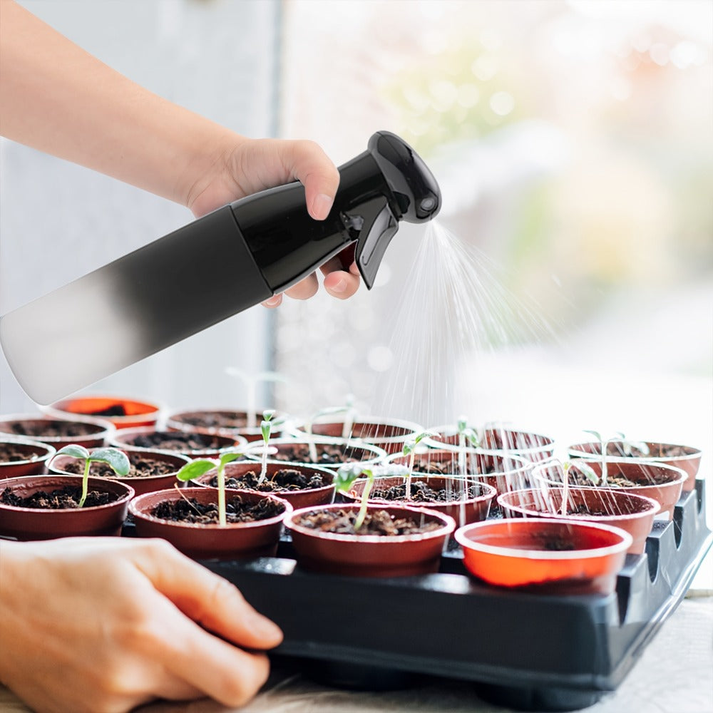 Single Plastic Spray Bottle, 10.14oz Capacity, Produces a Fine Mist, Fragrance-Free, Suitable for Hair Styling, Gardening, And Plant Maintenance