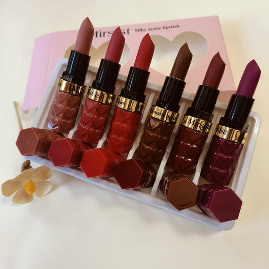 6-Color Waterproof Matte Lipstick - Long-Lasting Smudge-Proof Non-Fading Lip Gloss, Berry & Red Tones for All Skin Types, 6-Shade Matte Lip Set for Daily Wear & Special Events, Christmas Gift for & 6-Color Matte Lip
