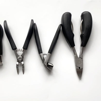 Toenail Clipper Set 7 Piece — Professional Nail Care Kit for Ingrown & Thick Toenails, Angled Head Curved Blade Clippers, Nail File, Cuticle Nipper & Dead Skin Tool | Men Women Elderly