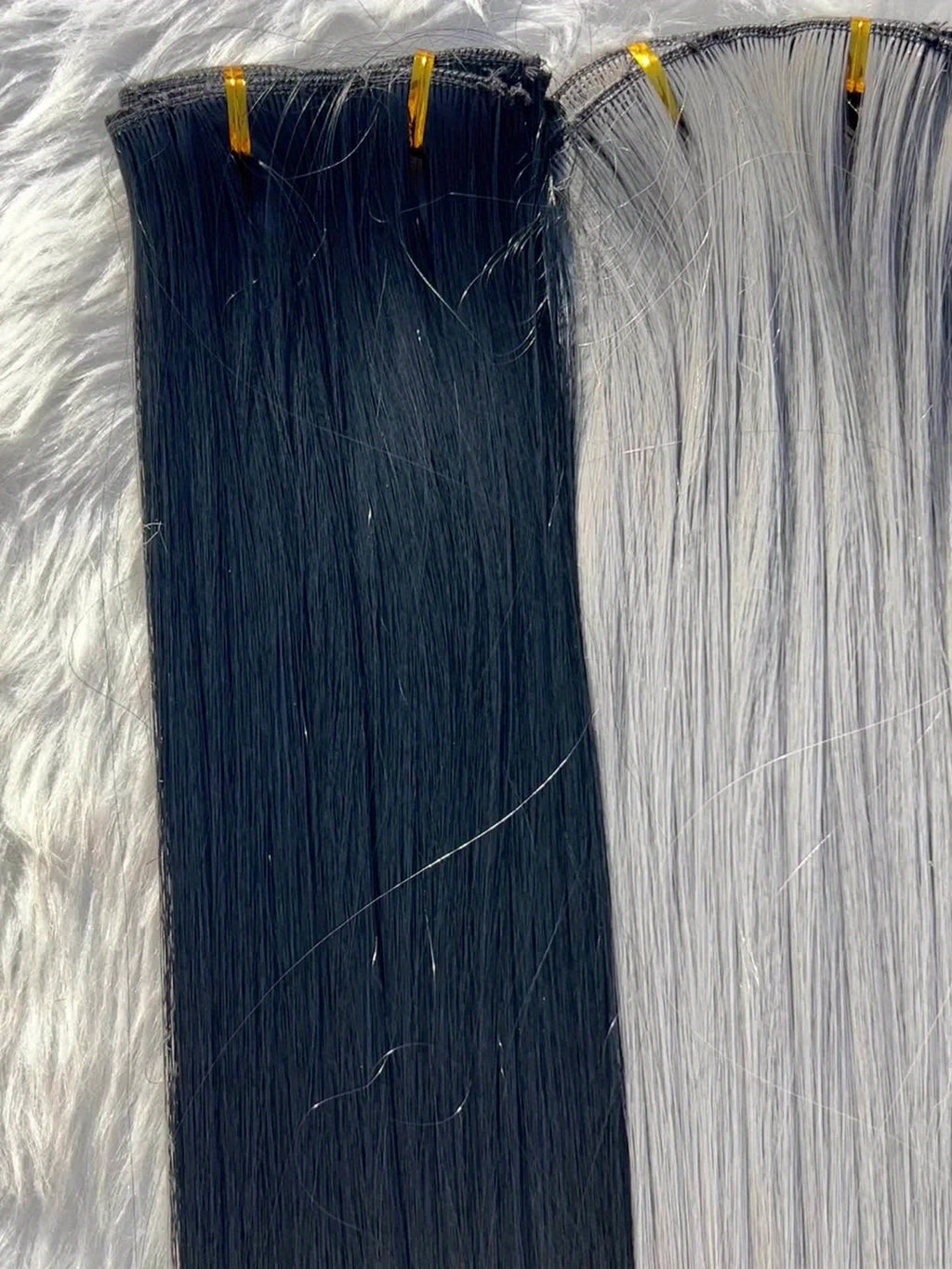 A Set of 6 Gray Hair Clips Made of High-Temperature Fiber, Measuring 24 Inches in Length, Perfect for Everyday Use And Halloween