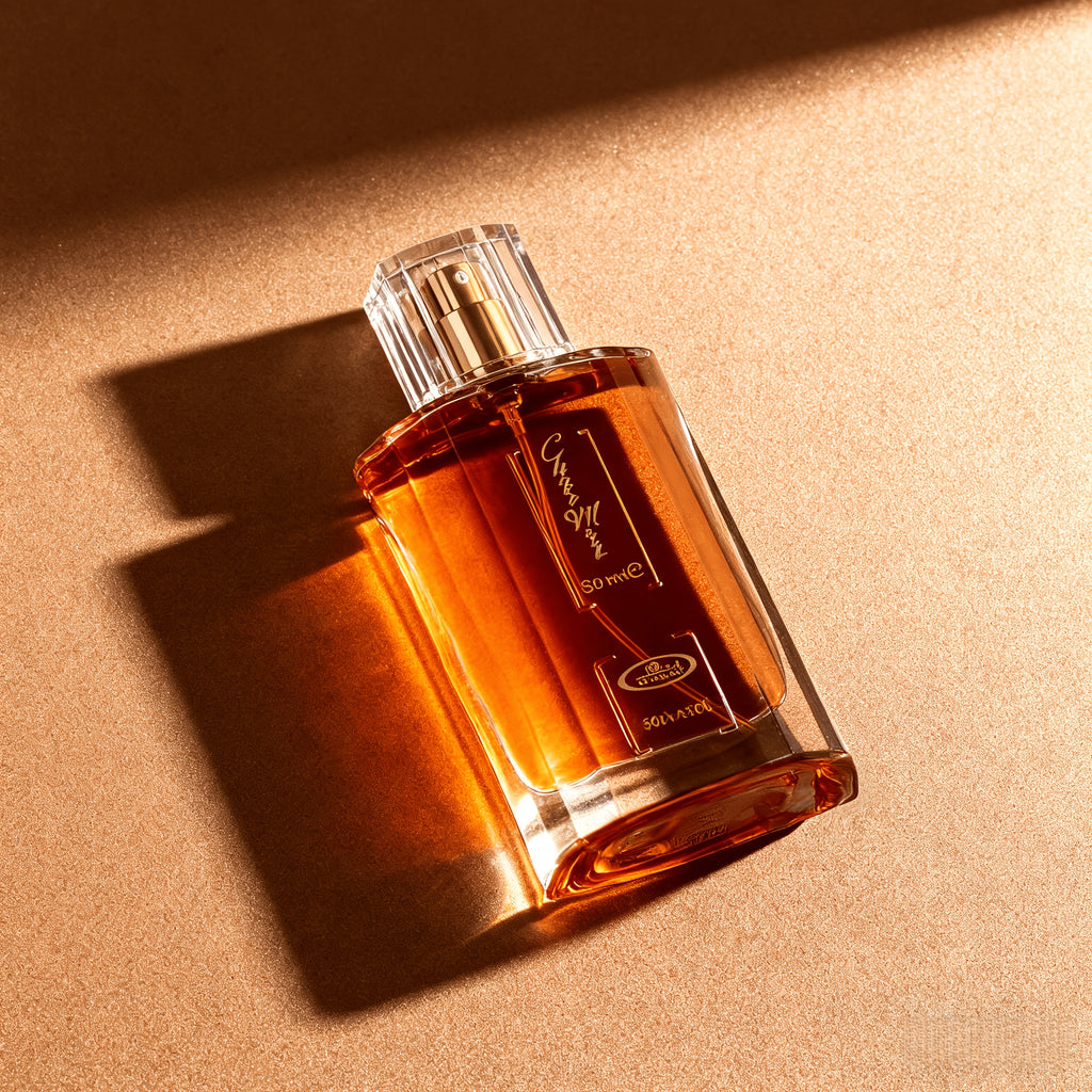 This 1.69oz Women's Fragrance Is An Oriental Gourmand Scent That Blends Warm, Sweet Cocoa with Smooth Musk. Y Smooth, It Offers A Comfortable And Pleasant Olfactory Experience. Suitable for Dates, Business Occasions, And More.