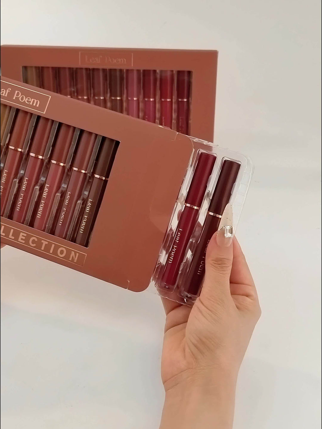 12pcs Lip Gloss Set, Non-stick And Non-fading, Long-lasting - High Color Display, Moisturizing, Waterproof, Hydrating Texture Lip Gloss Suitable for All-day Use, Easy to Apply - Suitable for All Skin Tones And Occasions, Perfect Holiday Gift