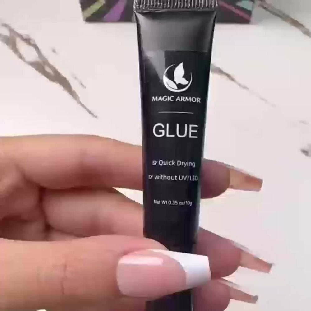 4 * 0.35 oz Of The Strongest Nail Glue, Fast Drying Nail Glue In 10 Seconds, Used For Nail Pressing, Upgraded Super Strong Without Light Solid Bonding Nail Glue, Long-lasting