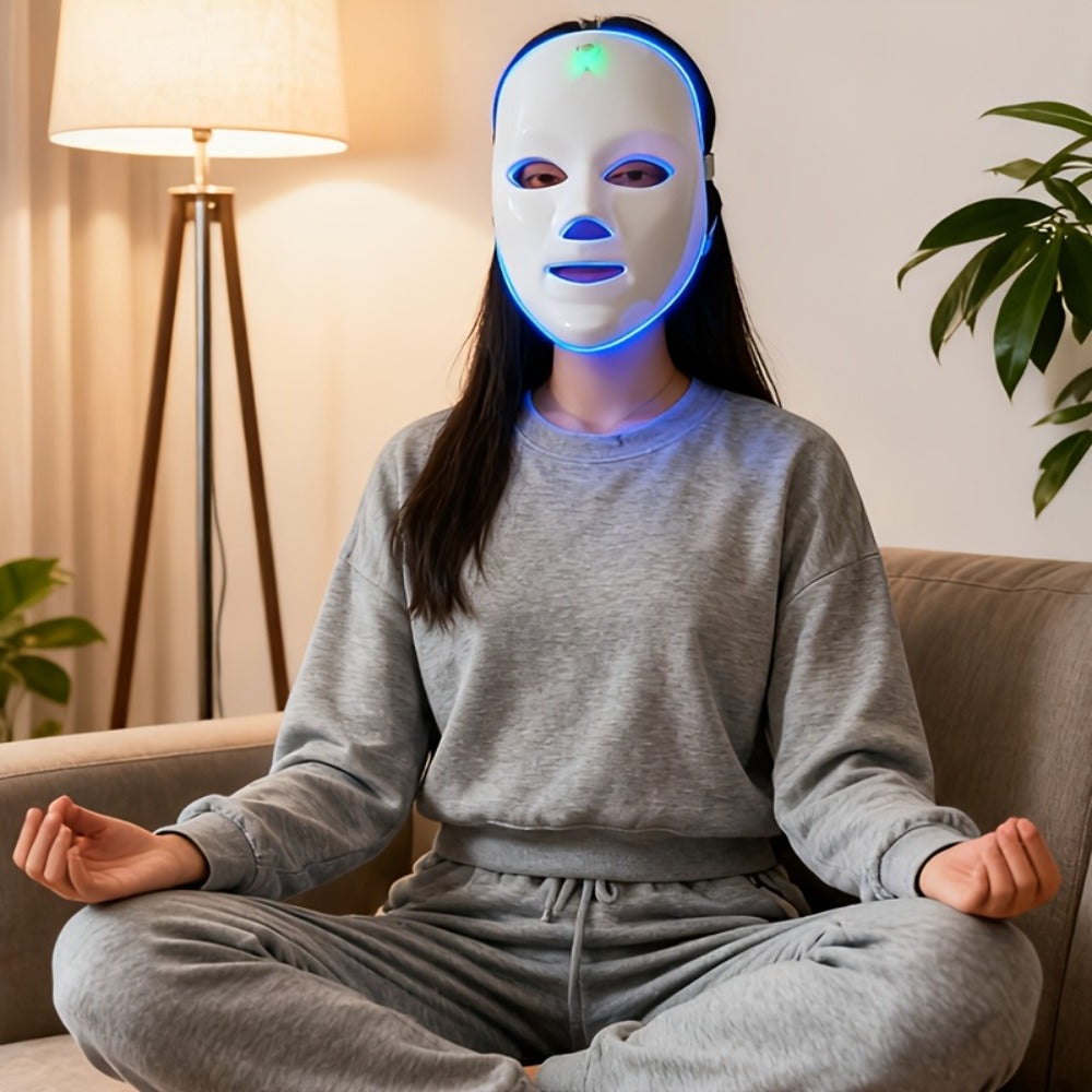 A 7-Color Facial Mask Machine, Portable Facial Care Device, Home Beauty Care Tool, USB Charging, Suitable As a Gift for Girlfriend And Valentine'S Day Gift