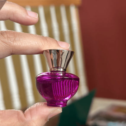 Women's Perfume Versace Dylan Purple Pour Femme Eau de Parfum Travel Spray 5ml - Floral Fruity Scent Portable Atomizer Long Lasting for Her