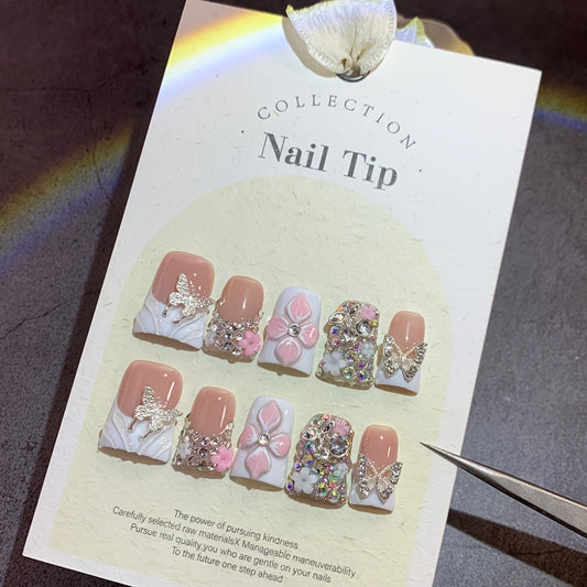 10pcs Short Duckbill White French Matching Golden Glitter Butterfly Hand-carved Flower Pinched Butterfly Flower Gorgeous Nail Art Pure Hand-worn Nail Artificial Nails Suitable for Wedding Party Daily Birthday Gifts