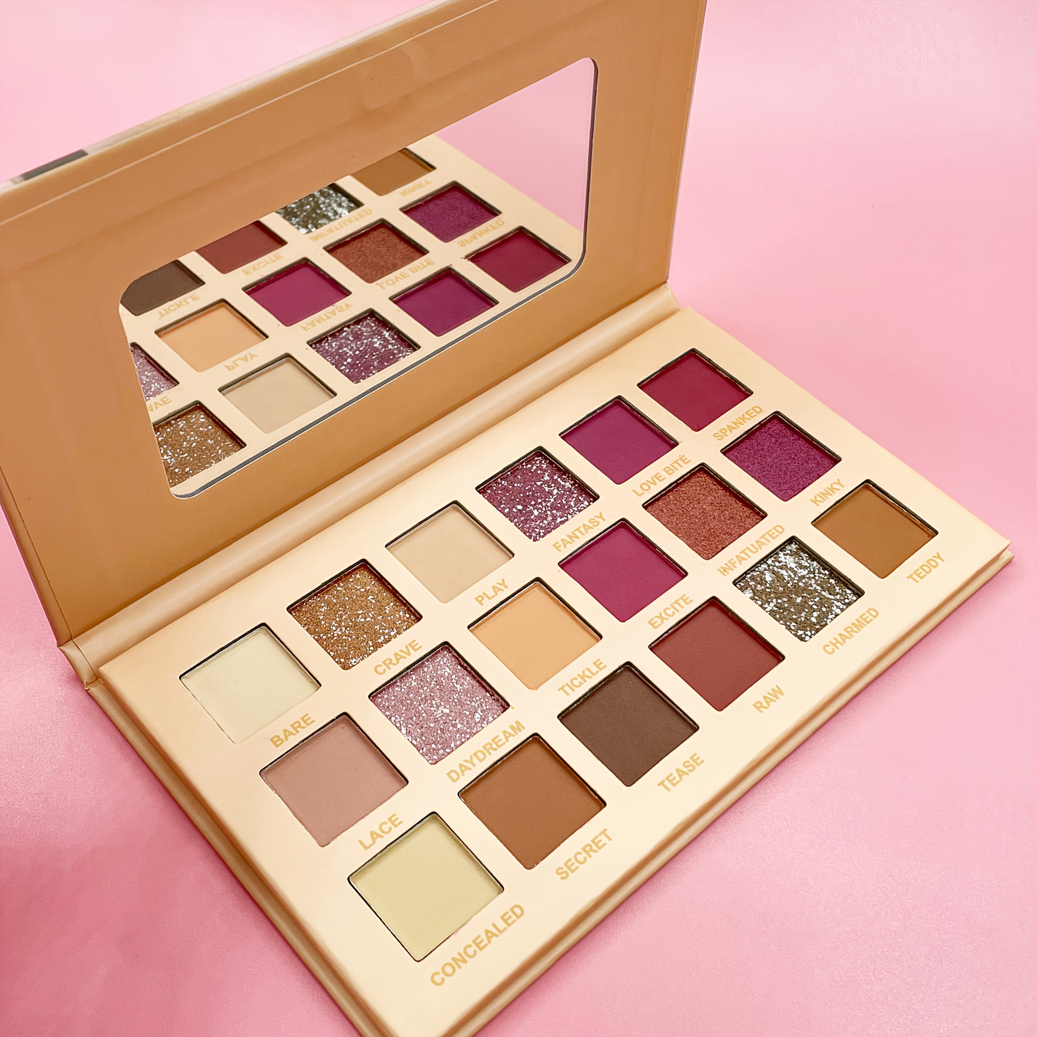[Makeup Gift Box] Birthday Gift/Wedding Season Makeup Kit, Cosplay 30pcs Makeup Gift Box, 18-Color Pink Eyeshadow Palette, Highlighter, Shadow Pen, Eyeliner, Mascara, Blush, Contour Lip Glaze, Powder Makeup Kit, Large-Capacity Makeup Gift For Loved One