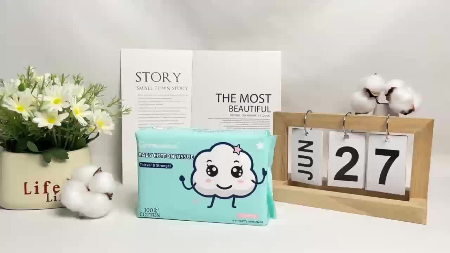 200/400/600 Count Disposable Face Towel, 100% Cotton Tissues Facial Towels, Draw Style Facial Towel Cleansing Towel, Reusable, Soft And Thickened Without Linting, Wet And Dry, Suitable for Facial Care And Makeup Removal.