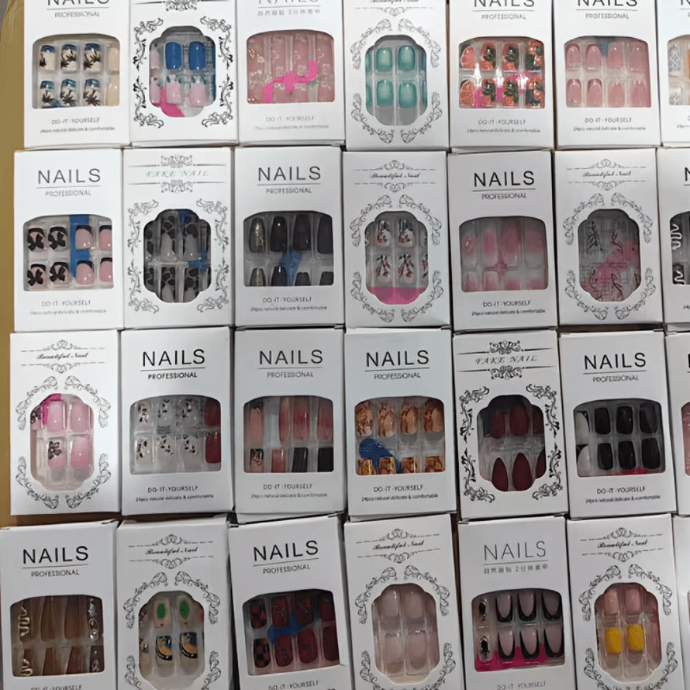 576pcs with Multiple Styles And Styles Of Fake Nail Pieces. Reusable Fake Nail Press Nail Perfect Fit, Easy to Wear, Making Your Fingertips Shine Beautiful. Perfect for Parties, Dances, And Daily Wear