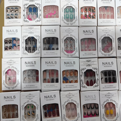 Fake Nails 576 Pieces Multi Style Set - Reusable Press On Nails Perfect Fit Full Cover | Glossy False Nails for Parties Dances Daily Wear, Easy to Apply Nail Art Kit for Women Girls