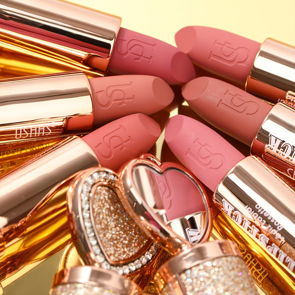 USHAS 24H Matte Lasting Lipstick - Layerable Coverage, Transfer-Resistant, Vibrant Color, Velvet Matte End with Heart-Shaped Design, Richly Pigmented, Easy Application, Durable Wear, Ideal for All-Day Comfort And Effortlessly Chic Lip Makeup